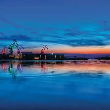 3 Bedroom Lovely In 別荘