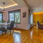 3 Bedroom Gorgeous In *
